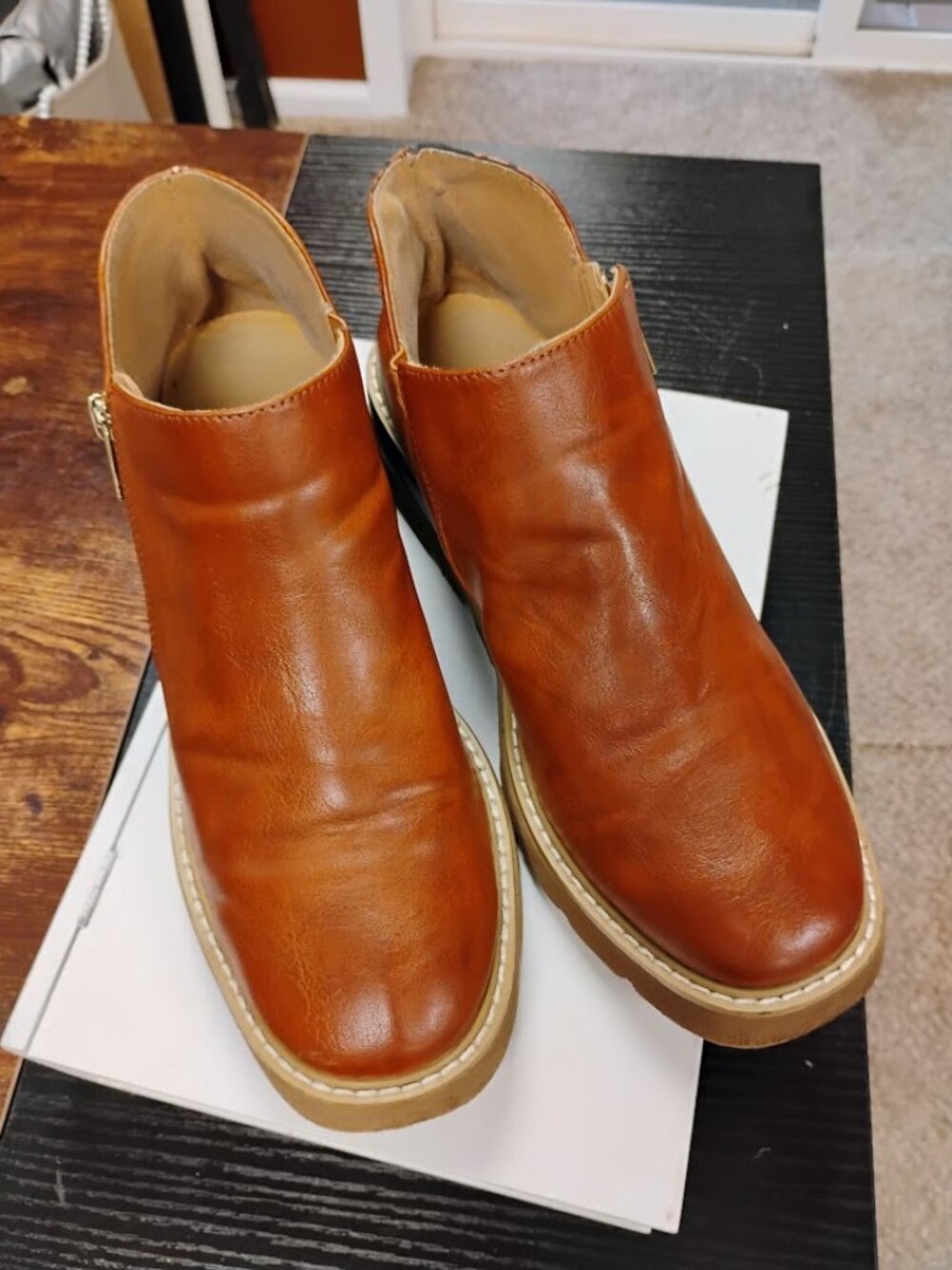 Indee Cognac Brown Side Zip Lug Sole Ankle Boots 8.5